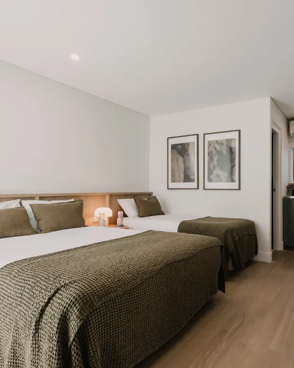 Classic Queen and Single Room: both beds